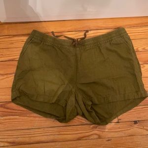 Green linen shorts
